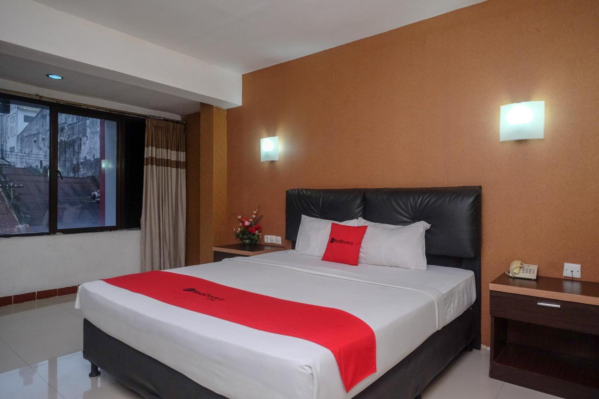 Collection O 91565 Hotel Grand Populer Makassar Luaran gambar