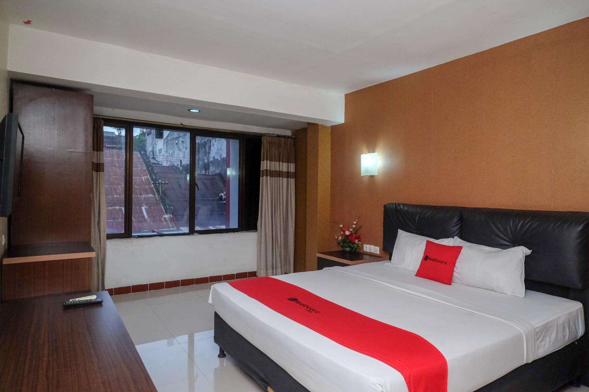 Collection O 91565 Hotel Grand Populer Makassar Luaran gambar