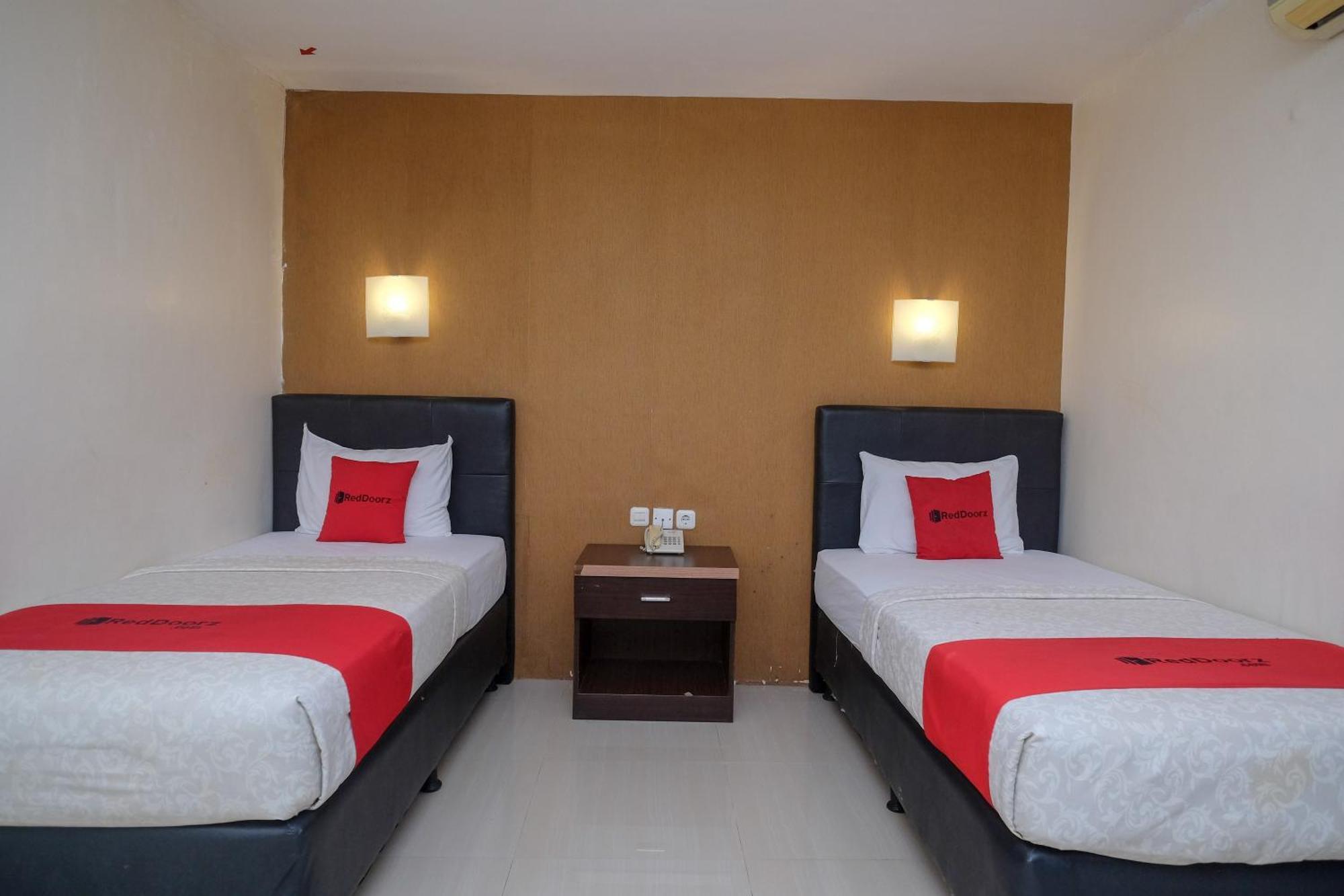 Collection O 91565 Hotel Grand Populer Makassar Luaran gambar